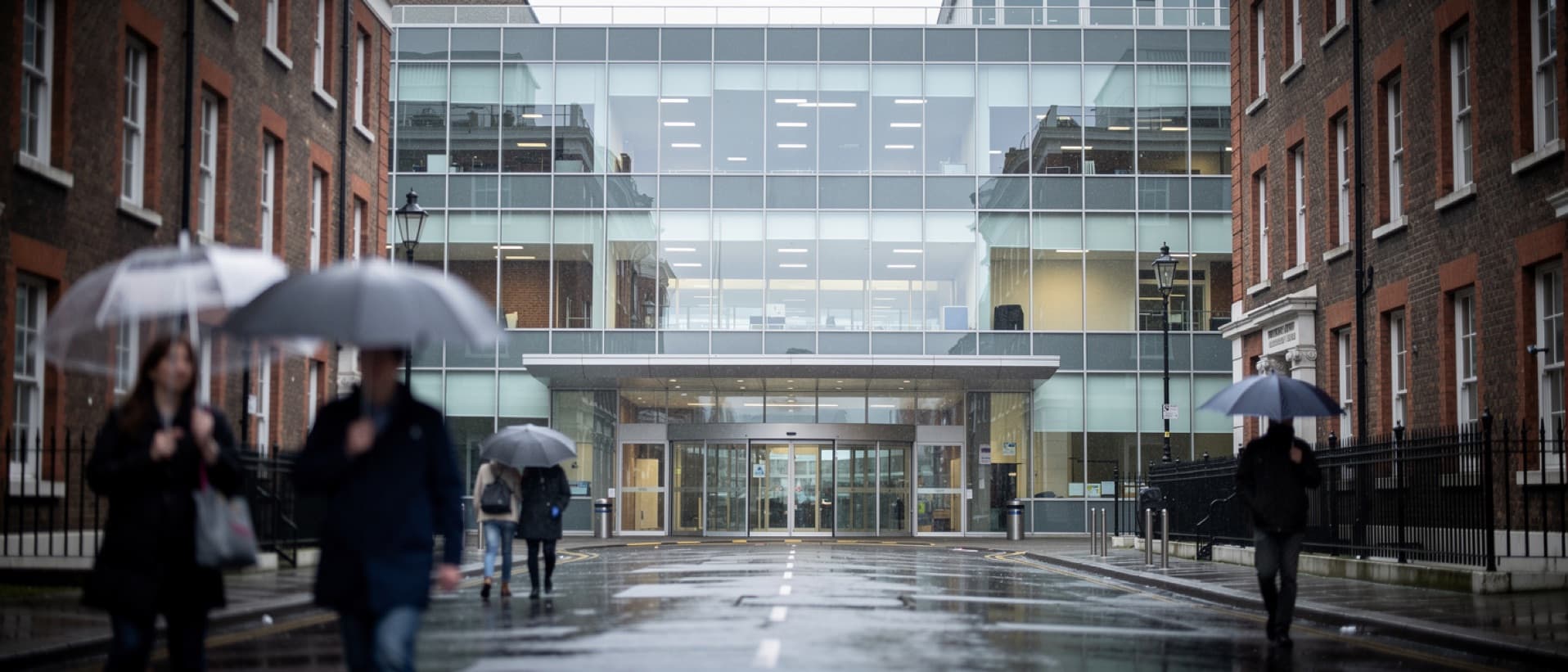 Hospital entrance in Dublin on a rainy day, for best healthcare in the world rankings that disagree on Ireland